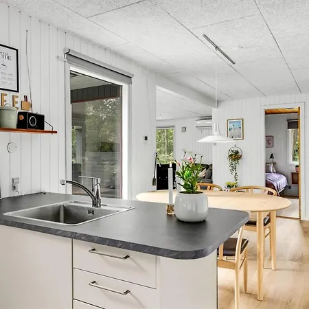 Nyalle - 30km From The Sea By Interhome *